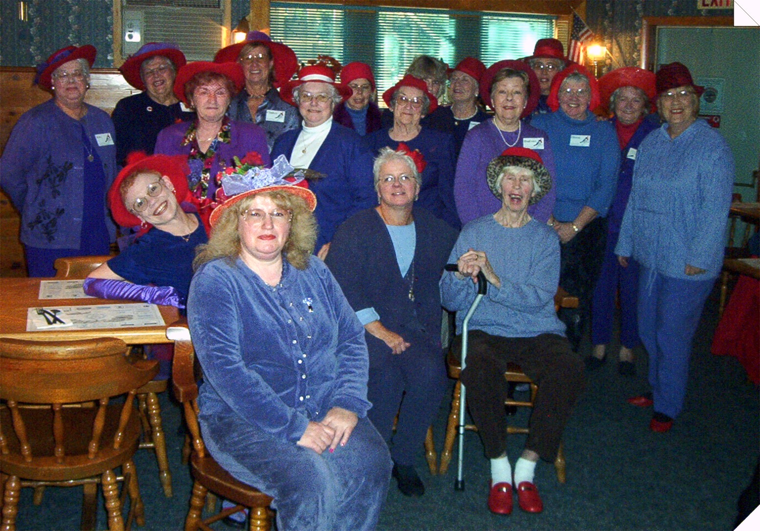 groupnov2002redhatsociety.jpg